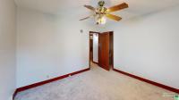 937 W Cedar St Cherokee, IA 51012