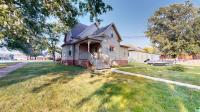 739 W Cherry St Cherokee, IA 51012