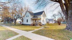 415 E 2nd St. Holstein, IA 51025