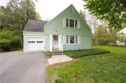 135 Collingsworth Drive Penfield, NY 14625