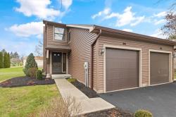 95 Devonshire Circle Penfield, NY 14526