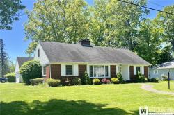 28 Valleyview Avenue Jamestown, NY 14701