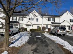 34 Old Meadow Court Livonia, NY 14487