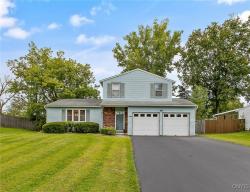 8115 Sloop Drive Cicero, NY 13039