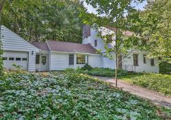 122 Fairfield Street Manlius, NY 13066