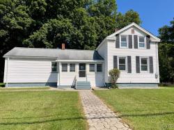 227 Hamilton Road Cicero, NY 13212