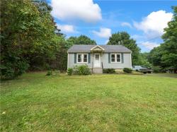 46 S Wayne Street Phelps, NY 14532