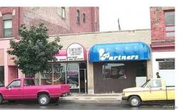 2107 Main Street Niagara Falls, NY 14305