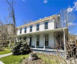 81 Elm Street Windham, NY 12496