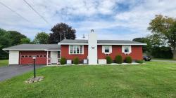 107 W Elm Street Lenox, NY 13032