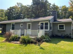 198 Stoneybrook Road Aurora, NY 14127