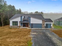 4546 Hollyshire Way Clay, NY 13041