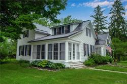 718 Jewett Holmwood Road Aurora, NY 14052