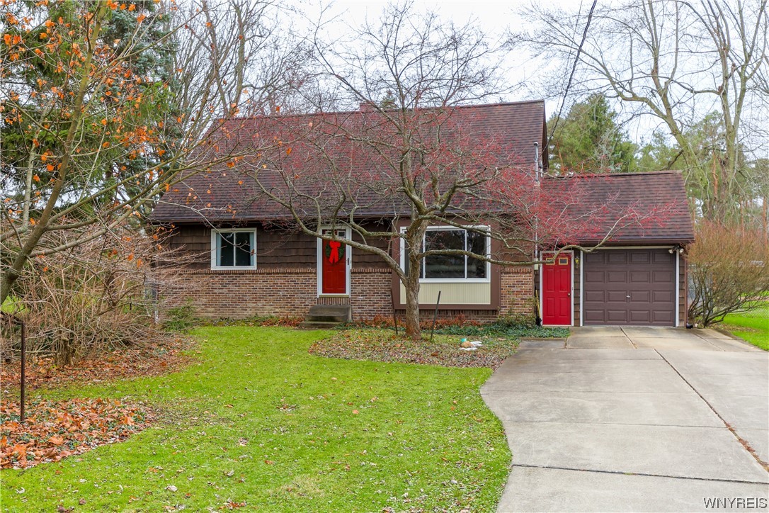 MLS B1512422 333 Reserve Road West Seneca, NY 14224