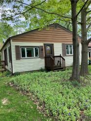 432 Sunset Drive Hamburg, NY 14075