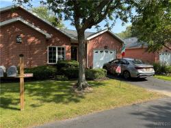 30 Woodpointe Run Amherst, NY 14221