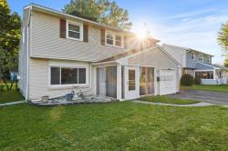 31 Norcrest Drive Irondequoit, NY 14617