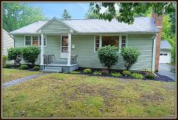 135 Hirschfield Drive Amherst, NY 14221