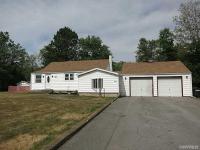 2769 Grand Island Boulevard, Grand Island, NY 14072