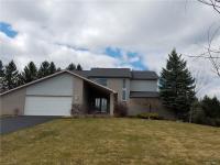 50 Center Ridge Road, Aurora, NY 14052