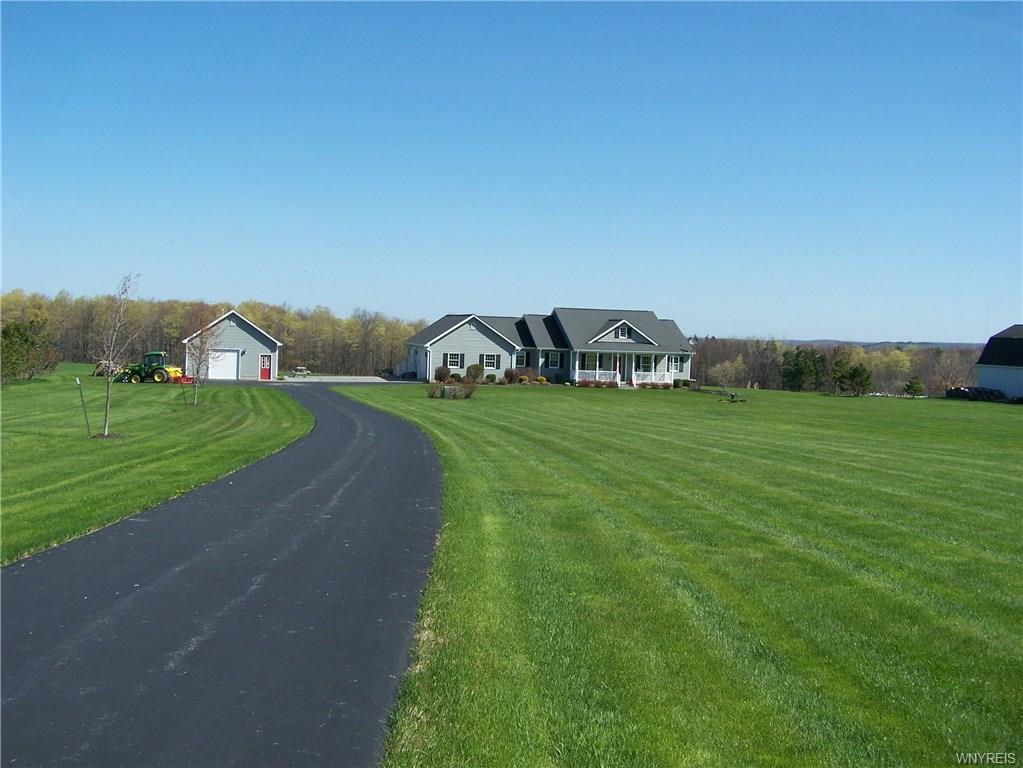 10 acres with Spectacular Ranch in South Wales, New York