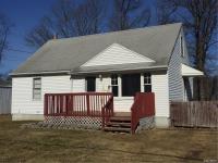 760 Oxbow Lane, Lewiston, NY 14092