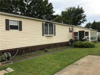 1423 Elderberry Pl Place, Niagara Falls, NY 14304