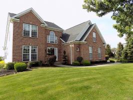 6222 Willow Run Court, Clarence, NY 14051