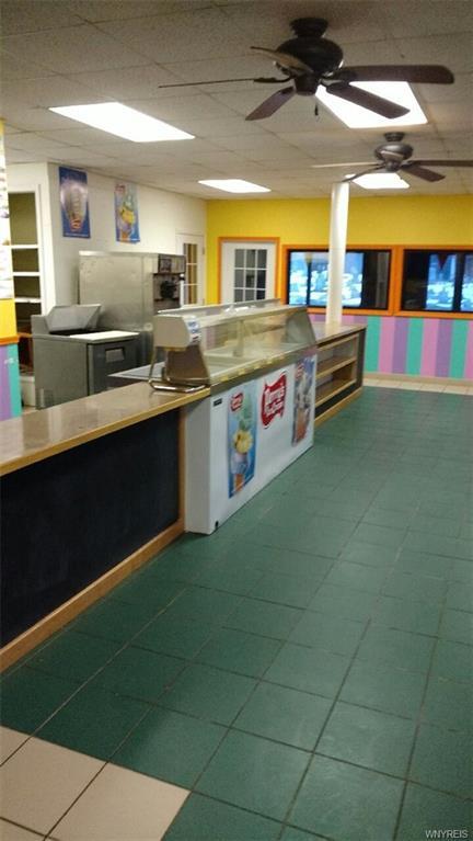 Turn Key Ice Cream Shop business for Lease - 6495 Olean Rd South Wales 14139 close to Holland and East Aurora