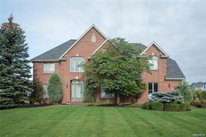 8195 Golden Oak Circle, Clarence, NY 14221