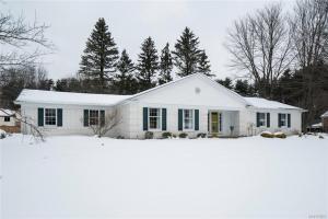 120 Deepwood Drive, Aurora, NY 14052