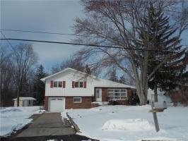 967 North Brookside Drive, Lewiston, NY 14092