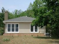 2300 East River Road, Grand Island, NY 14072