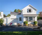4574 Lake Shore Road, Hamburg, NY 14075