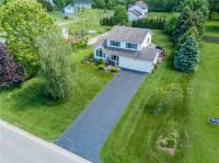 1978 Bear Creek Drive, Ontario, NY 14519