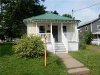 9 Cherry St, Schroeppel, NY 13135