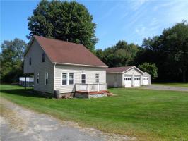 3902 County Route 4, Scriba, NY 13126