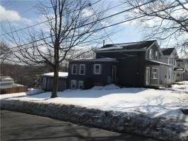 319 East 9th Street, Oswego City, NY 13126