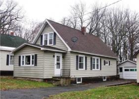 725 Maple Avenue, Fulton, NY 13069