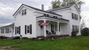 1324 County Route 9, Volney, NY 13069