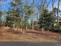 148 Holly Trail Southern Shores, NC 27949