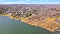 198 S Country Road Bellport Village, NY 11713