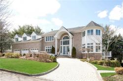 19 Brassie Road Eastchester, NY 10709