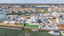 33 Dock Drive Freeport, NY 11520