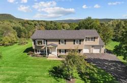 13 Regina Drive Highland Mills, NY 10930