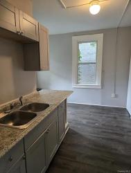 146 Mansion 2 Poughkeepsie, NY 12601