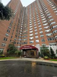 70-25 Yellowstone Blvd 1 Y Forest Hills, NY 11375