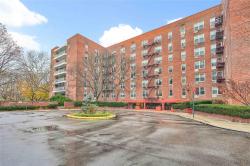 6601 Burns Street 2N Rego Park, NY 11374