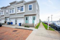 73-19 Arverne Mews Drive Arverne, NY 11692