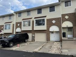 98 Redwood Loop Staten Island, NY 10309